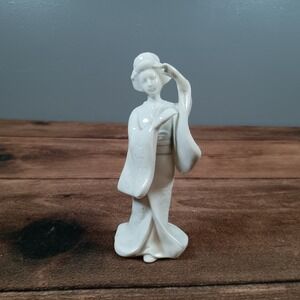 HOMCO Porcelain Geisha Figurine White Asian Lady Kimono Ceramic Statue